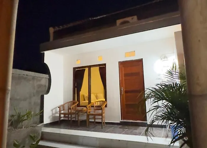 Nyoman Uluwatu